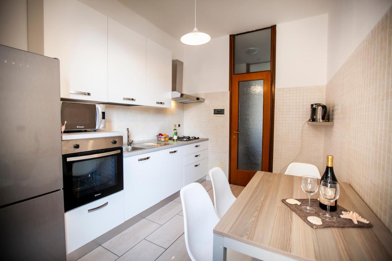 Dante108 Apartment โกโม ภายนอก รูปภาพ